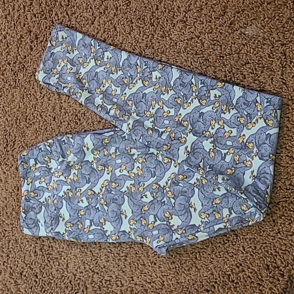 Lularoe One Size leggings - Picture 2 of 3